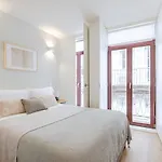 Dash | 111 Collection Apartment Porto