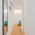 Dash | 111 Collection Apartment