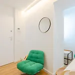 Dash | 111 Collection Apartment *