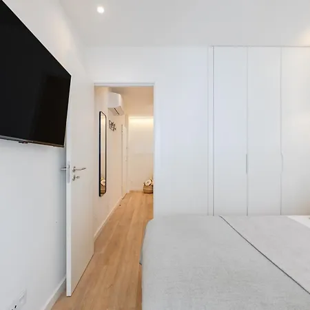 Dash 111 Collection * Porto