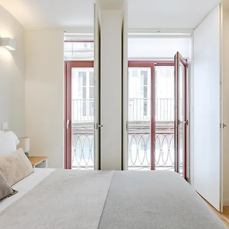 Dash 111 Collection Apartment