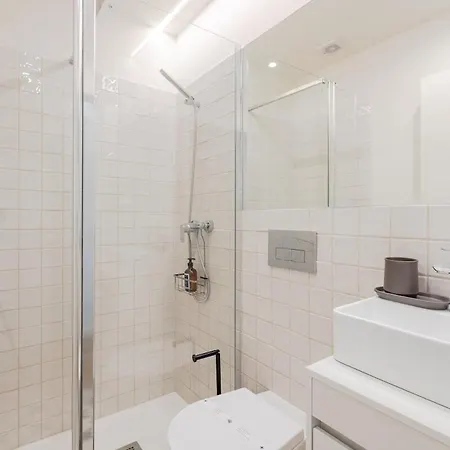 Dash 111 Collection Apartment