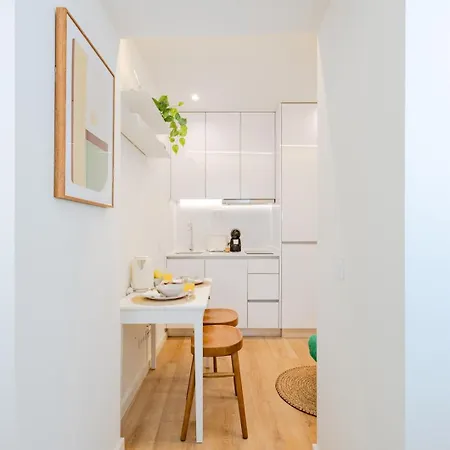 Apartment Dash 111 Collection *